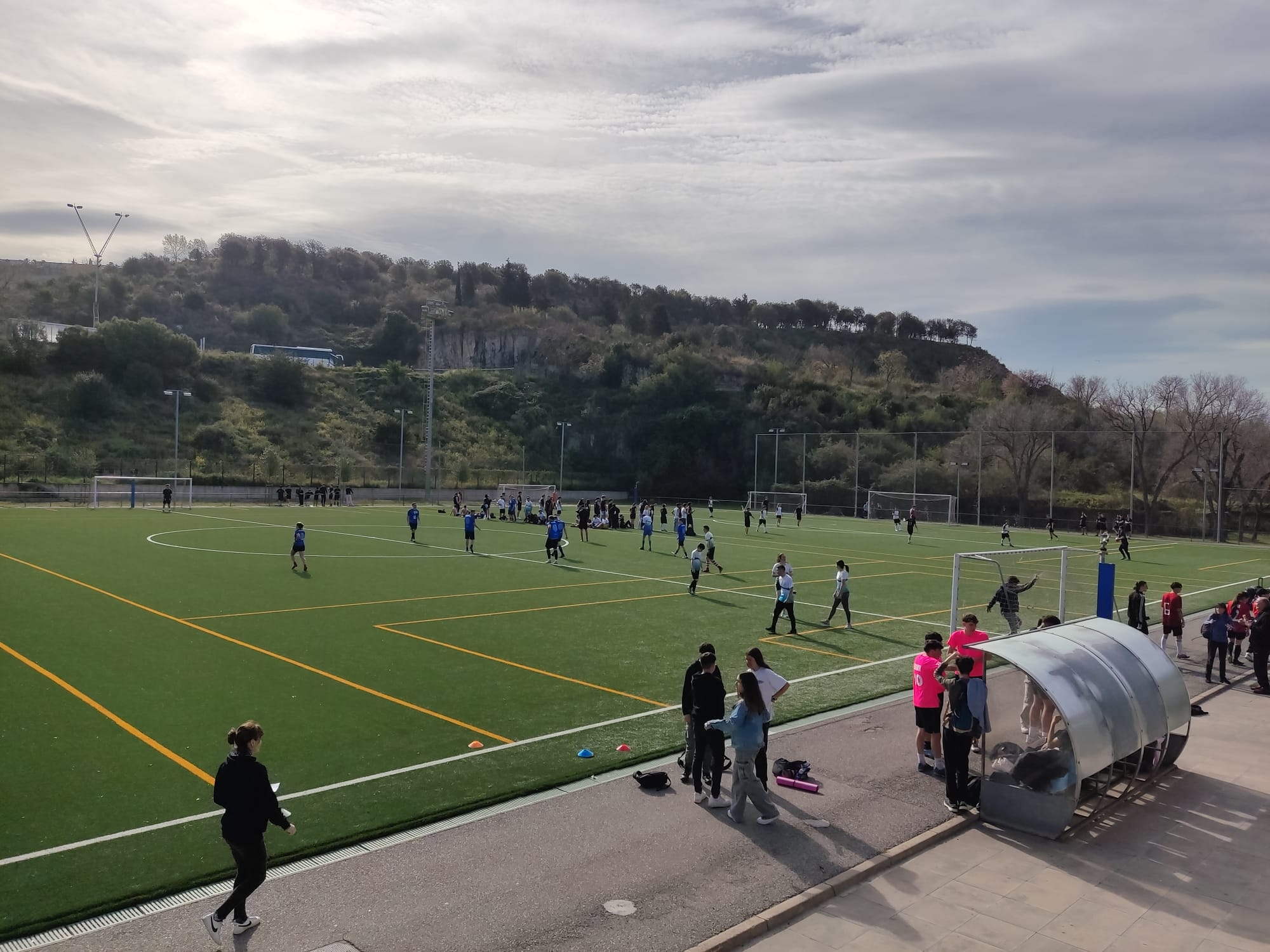 Torneig de futbol de l’IEB al CEM La Bàscula